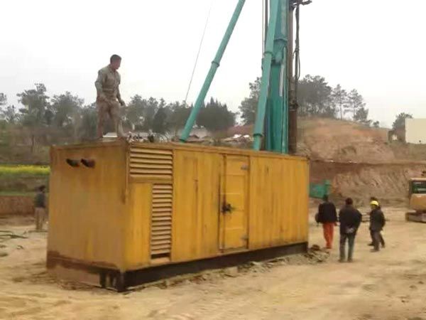 文登如何判断水冷式机油散热器密封件是否需要更换？